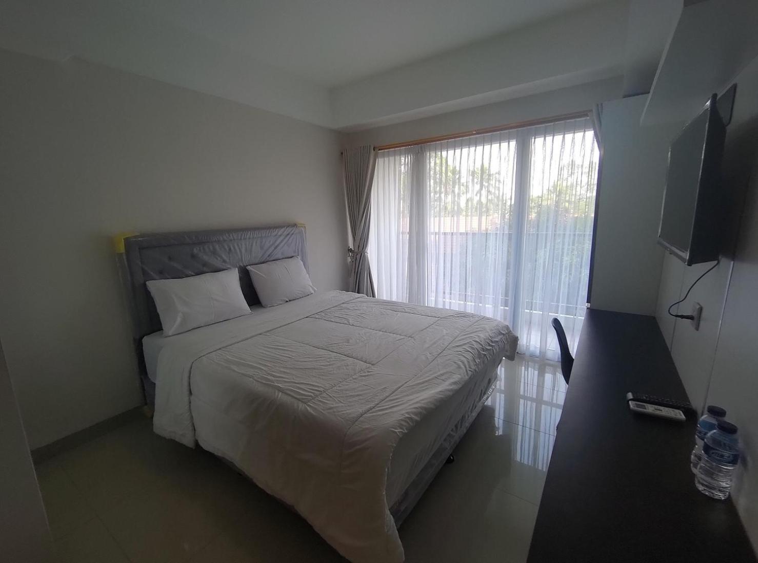 Padina Suites Тангеранг Стая снимка